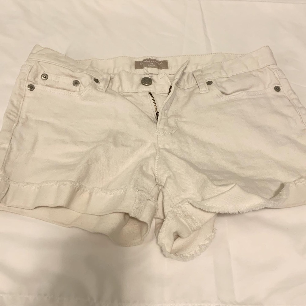 Banana republic white shorts